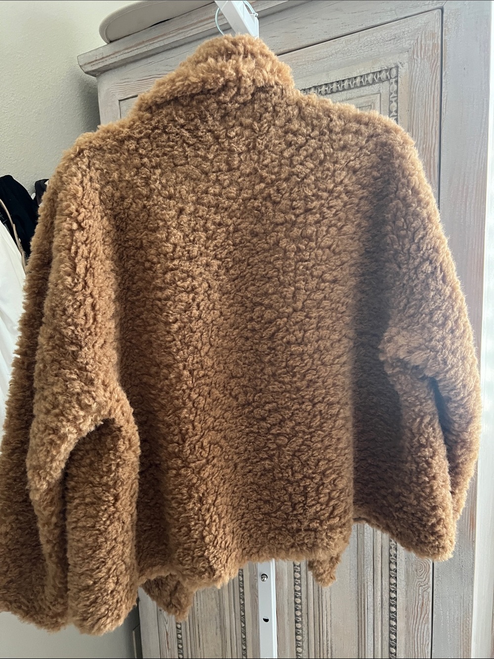 Classic Teddy Faux-Shearling Jacket in Chestnut Brown - Picture 4 of 8